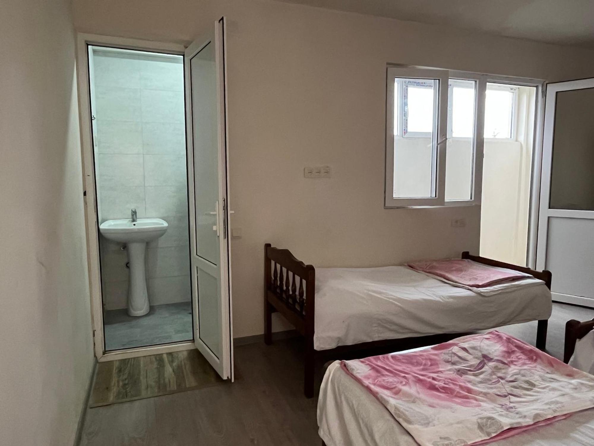 Ok House! Hotel Kobuleti Ngoại thất bức ảnh