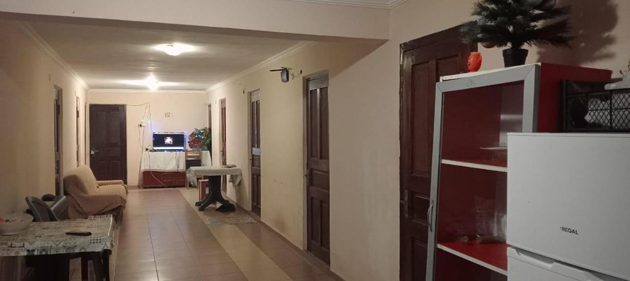 Ok House! Hotel Kobuleti Ngoại thất bức ảnh